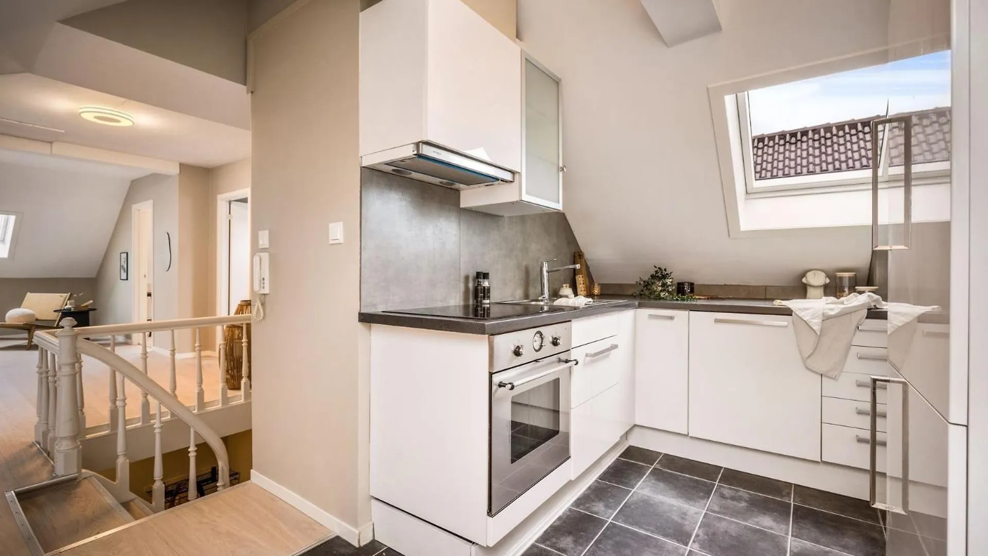 Central Newly Renovated Apartment Берген Норвегия